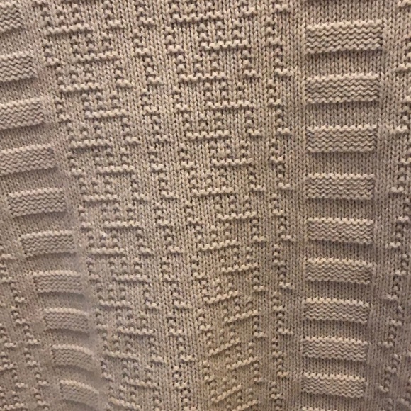 Cream knit sweater v neck - Picture 3 of 3